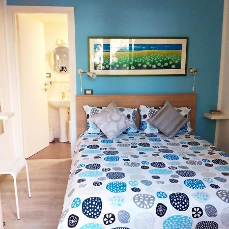 Il Giardino Di Laura Private Rooms มอนเดลโล ภายนอก รูปภาพ