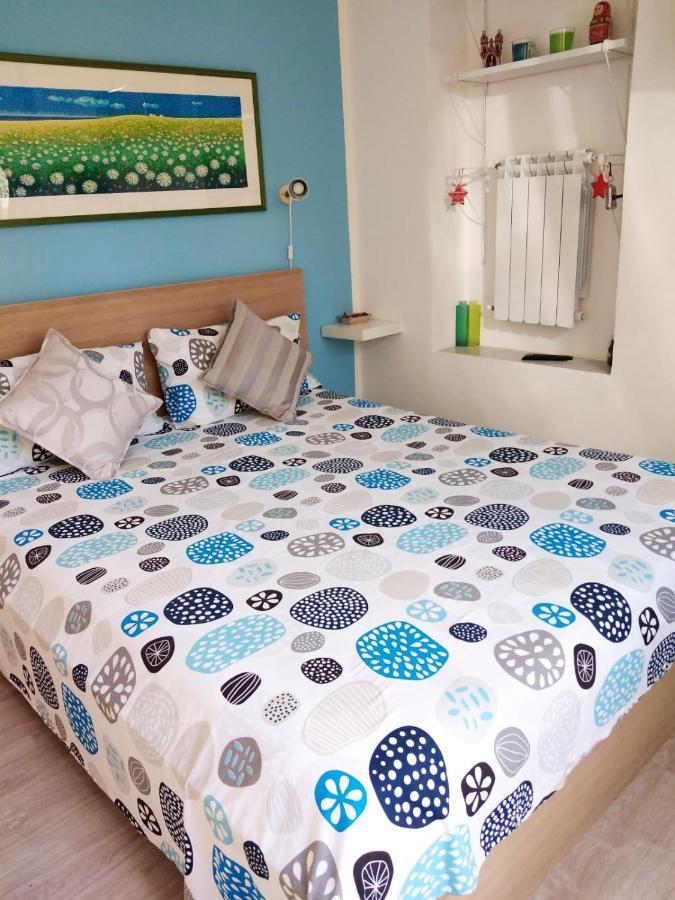 Il Giardino Di Laura Private Rooms มอนเดลโล ภายนอก รูปภาพ